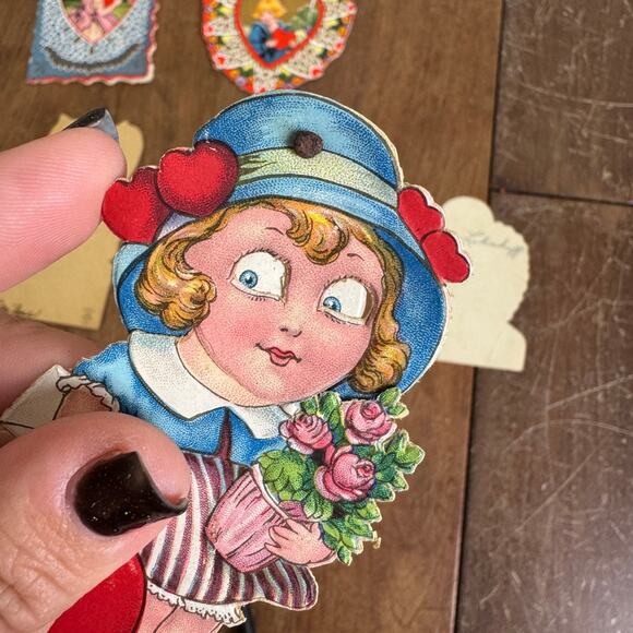 Bundle Lot SIX VINTAGE 1920-1950s Valentine Cards and Post Cards Made in USA - Picture 3 of 7